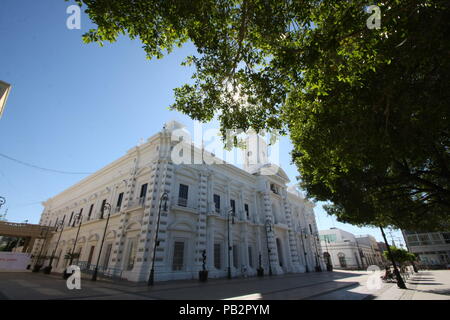 El palacio municipal de Hermosillo y palacio de gobierno del estado de Sonora