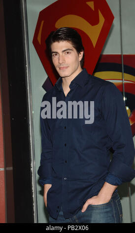 Brandon Routh arriving at Superman @ Kitson in Beverly Hills  in Los Angeles.May 1st,  2006.RouthBrandon053 Red Carpet Event, Vertical, USA, Film Industry, Celebrities,  Photography, Bestof, Arts Culture and Entertainment, Topix Celebrities fashion /  Vertical, Best of, Event in Hollywood Life - California,  Red Carpet and backstage, USA, Film Industry, Celebrities,  movie celebrities, TV celebrities, Music celebrities, Photography, Bestof, Arts Culture and Entertainment,  Topix, vertical, one person,, from the years , 2006 to 2009, inquiry tsuni@Gamma-USA.com - Three Quarters Stock Photo