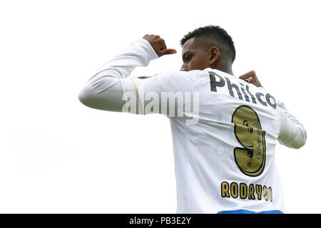 The soccer player Rodrygo, sold to Real Madrid, trains for the Santos FC team where he will play until January 2019 when he turns 18 and can go to Spain. The training took place in the city of Santos, on the coast of Sao Paulo, Brazil. 26th July, 2018. Credit: AFP7/ZUMA Wire/Alamy Live News Stock Photo