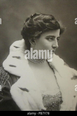 1008 Maxine Elliott, 1905 Stock Photo