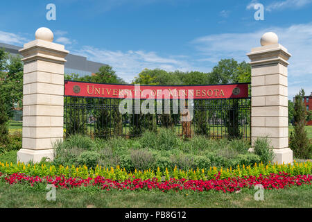 MINNEAPOLIS, MN/USA - JUNE 30, 2018: Entrance sign and garden near Stadium Village on the east bank of the University of Minnesota.