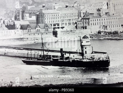 1263 RMS Ellan Vannin pictured passing the Red Pier, Douglas. Stock Photo