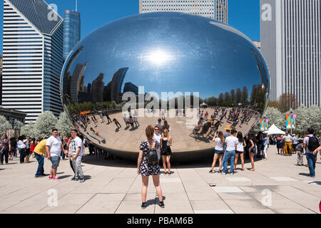 Cloud Gate or 'The Bean' on a great day Stock Photo