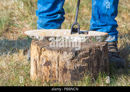 Branding Buddy on piece of timber to produce name plate at the New Forest & Hampshire County Show in July Stock Photo