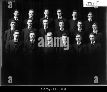 1186 Phi Delta Theta group portrait 1912 (3190616653 Stock Photo - Alamy