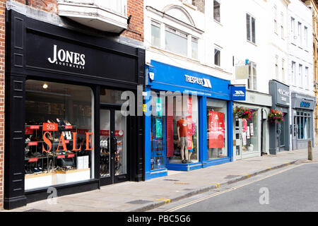 jones bootmaker stores