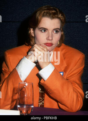 Geena Davis at the Thelma & Louise Los Angeles Premiere May 10, 1991