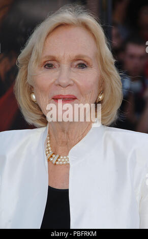 Eva Marie Saint arriving at the SUPERMAN RETURNS Premiere at the Westwood Village Theatre in Los Angeles. June 21, 2006.17 SaintEvaMarie109 Red Carpet Event, Vertical, USA, Film Industry, Celebrities,  Photography, Bestof, Arts Culture and Entertainment, Topix Celebrities fashion /  Vertical, Best of, Event in Hollywood Life - California,  Red Carpet and backstage, USA, Film Industry, Celebrities,  movie celebrities, TV celebrities, Music celebrities, Photography, Bestof, Arts Culture and Entertainment,  Topix, headshot, vertical, one person,, from the year , 2006, inquiry tsuni@Gamma-USA.com Stock Photo