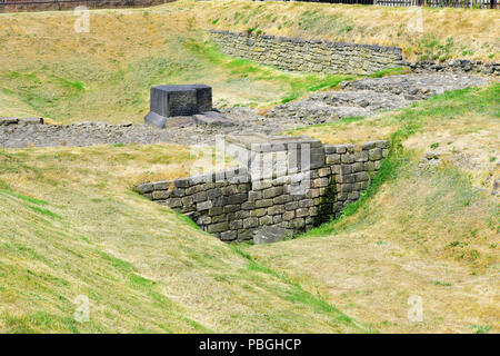 Roman Wall at Benwell Vallum Crossing Stock Photo