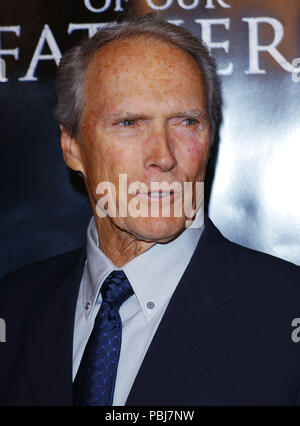 Clint Eastwood arriving at the FLAGS OF OUR FATHERS Premiere at the Academy Of Motion Pictures and Sciences  In Los Angeles.  headshotEastwoodClint079 Red Carpet Event, Vertical, USA, Film Industry, Celebrities,  Photography, Bestof, Arts Culture and Entertainment, Topix Celebrities fashion /  Vertical, Best of, Event in Hollywood Life - California,  Red Carpet and backstage, USA, Film Industry, Celebrities,  movie celebrities, TV celebrities, Music celebrities, Photography, Bestof, Arts Culture and Entertainment,  Topix, headshot, vertical, one person,, from the year , 2006, inquiry tsuni@Gam Stock Photo