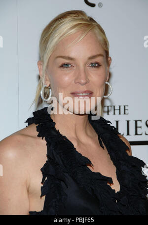 Sharon Stone arrving at the BILLIES AWARDS, celebrating Women's Sports and Physical Activity at the Beverly Hilton in Los Angeles. April 20,  2006.StoneSharon041 Red Carpet Event, Vertical, USA, Film Industry, Celebrities,  Photography, Bestof, Arts Culture and Entertainment, Topix Celebrities fashion /  Vertical, Best of, Event in Hollywood Life - California,  Red Carpet and backstage, USA, Film Industry, Celebrities,  movie celebrities, TV celebrities, Music celebrities, Photography, Bestof, Arts Culture and Entertainment,  Topix, headshot, vertical, one person,, from the year , 2006, inquir Stock Photo