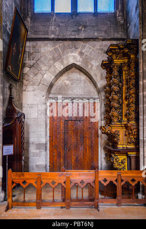 ROUEN, FRANCE - JUN 7, 2015:  Rouen Cathedral (Notre Dame de Rouen), a Roman Catholic Gothic cathedral in Rouen, France, a seat of the Archbishop of R Stock Photo