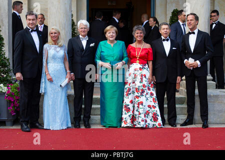 (v.l.) Markus Söder mit Ehefrau Katrin, Thomas Erbe, Dr. Angela Merkel, Brigitte Merk-Erbe, Mark Rutte Stock Photo