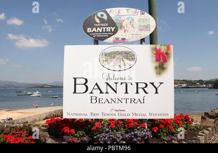 Welcome to Bantry sign in County Cork Stock Photo