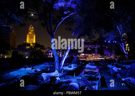 Max richter hi-res stock photography and images - Alamy