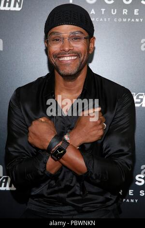 Brooklyn, NY, USA. 30th July, 2018. Maxwell at arrivals for BlacKkKlansman Premiere, Brooklyn Academy of Music (BAM), Brooklyn, NY July 30, 2018. Credit: Jason Mendez/Everett Collection/Alamy Live News Stock Photo