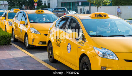 Yellow Taxis in Los Angeles, LA, California, CA, USA, the Yellow Cab Company Stock Photo