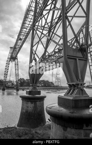 Newport Transporter Bridge. The bridge was designed by French engineer Ferdinand Arnodin. It was built in 1906 and is one of the few left in the world Stock Photo