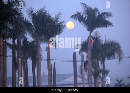fFull moon in the morning Stock Photo