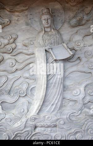 Linh Ung buddhist pagoda.  Quan Am bodhisattva of compassion or goddess of Mercy. Danang. Vietnam. | usage worldwide Stock Photo