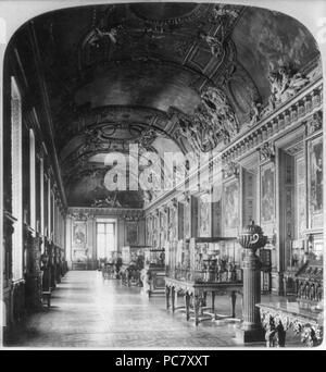 234 Gallery d'Apollon in the Louvre, Paris, France, ca. 1901 Stock Photo