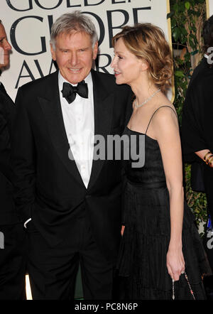 Harrison Ford, Calista Flockhart    at The 2012 Golden Globe Awards at the Beverly Hilton Hotel In Beverly Hills, CAHarrison Ford, Calista Flockhart  382 ------------- Red Carpet Event, Vertical, USA, Film Industry, Celebrities,  Photography, Bestof, Arts Culture and Entertainment, Topix Celebrities fashion /  Vertical, Best of, Event in Hollywood Life - California,  Red Carpet and backstage, USA, Film Industry, Celebrities,  movie celebrities, TV celebrities, Music celebrities, Photography, Bestof, Arts Culture and Entertainment,  Topix, vertical,  family from from the year , 2012, inquiry ts Stock Photo