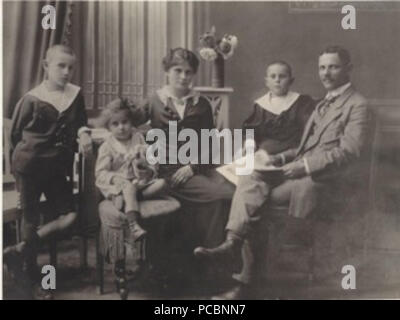 20 Family of Joseph Glatter Stock Photo