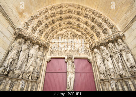 The central portal of the west facade of Laon cathedral, France, Europe