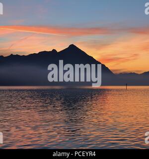 Colorful view of Thunersee (Lake Thun) in a beautiful summer day, Thun ...