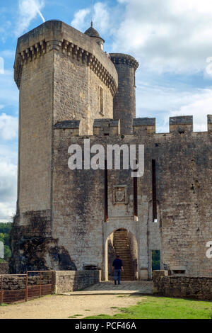 Fumel, Lot et Garonne, France - 2nd October 2017: View of the historic ruins of the Chateau de Bonaguil near Fumel on a sunny autumn afternoon in Lot et Garonne, France Stock Photo