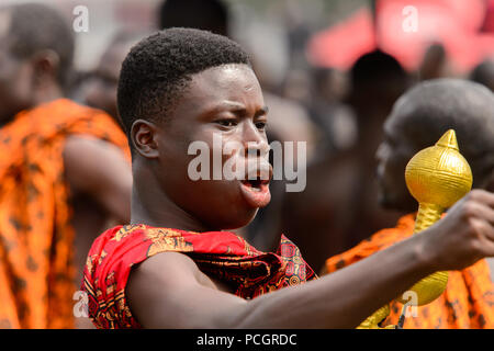 KUMASI, GHANA - JAN 16, 2017: Unidentified Kumasi inhabitant at the memorial ceremony dedicated to the Queen mother of the Asante kingdom Stock Photo