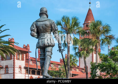 Statue of Don Pedro Menendez de Aviles (founder of St. Augustine and first Governor of Florida) facing Flagler College in St. Augustine, Florida, USA. Stock Photo
