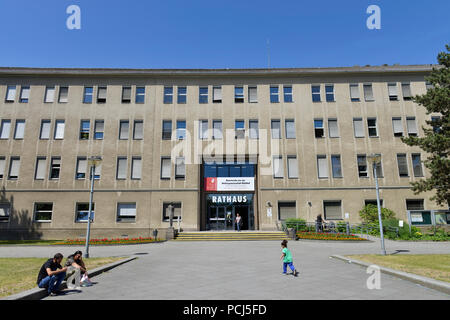 Rathaus, Eichborndamm, Reinickendorf, Berlin, Deutschland Stock Photo ...