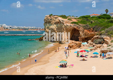 Praia de Pintadinho, near Ferragudo, the Algarve, Portugal Stock Photo