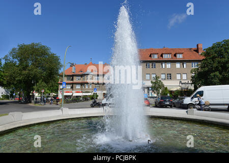 Brunnen, Ludolfingerplatz, Frohnau, Reinickendorf, Berlin, Deutschland Stock Photo