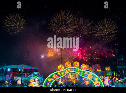 SINGAPORE - FEB 21 : Fireworks during the lanterns at River Hongbao celebration in Singapore on Februery 21 2018. The event is held anualy at The Mari Stock Photo