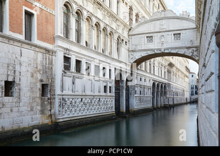 Bridge of Sighs, nobody in Venice, Italy Stock Photo