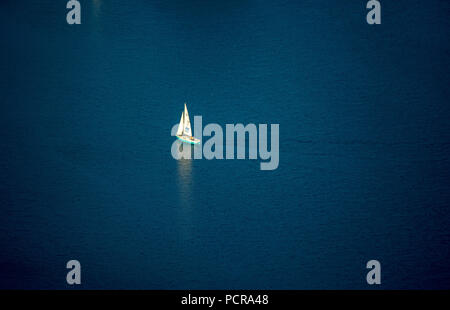 Sailboat on the Wildförstersee, Sechs-Seen-Platte Duisburg, Duisburg, Ruhr area, North Rhine-Westphalia, Germany Stock Photo