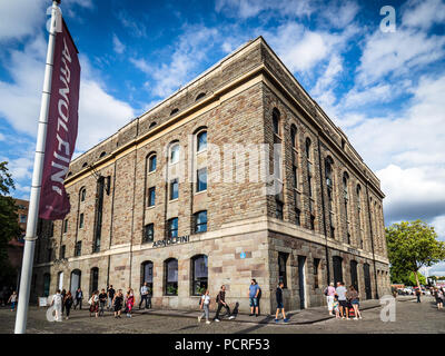 Arnolfini Bristol - The Arnolfini contemporary art centre & gallery on the waterfront in central Bristol. Founded 1961, moved to its current site 1975 Stock Photo