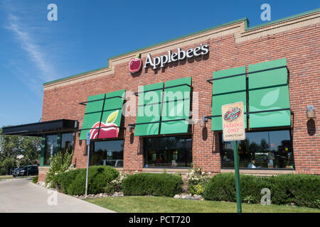 Applebee's Restaurant Exterior in Great Falls, Montana, USA Stock Photo