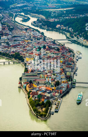 Aerial photo, old town of Passau with St. Stephen's Cathedral on the Cathedral Square as the seat of the Passau Bishop, confluence of Danube, Inn and Ilz Rivers, Passau, independent university town in the district of Lower Bavaria in Eastern Bavaria, Bavaria, Germany Stock Photo