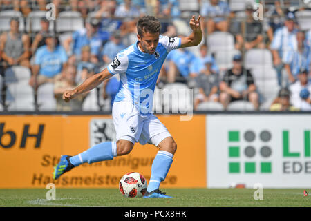 Muenchen GRUENWALDER STADION. 10th Apr, 2021. Stefan LEX (TSV Munich 1860),  action, individual action, single image, cut-out, whole body shot, whole  figure football 3rd division, Liga3, TSV Munich 1860 - SC Verl