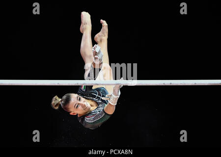 Glasgow, UK, 4 Aug 2018. LINARI Noemi Francesca (ITA) competes on Uneven Bars in Women's Artistic Gymnastics Team Final during the European Championships Glasgow 2018 at The SSE Hydro on Saturday, 04 August 2018. GLASGOW SCOTLAND . Credit: Taka G Wu Credit: Taka Wu/Alamy Live News