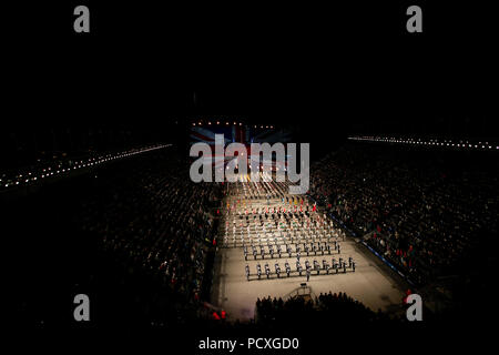 Edinburgh. 4th Aug, 2018. Photo taken on Aug. 4, 2018 shows the performance of the Royal Edinburgh Military Tattoo 2018 in Edinburgh, Scotland, UK. Credit: Han Yan/Xinhua/Alamy Live News Stock Photo