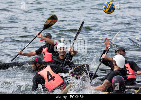 Kanupolo-Bundesliga-Spiel Wassersportfreunde Liblar Stock Photo