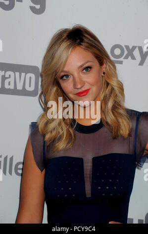 Abby Elliott attending NBCUniversal Upfront in New York Stock Photo - Alamy