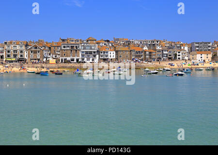 Fishing boats in St Ives harbour, Cornwall, England, UK. Stock Photo