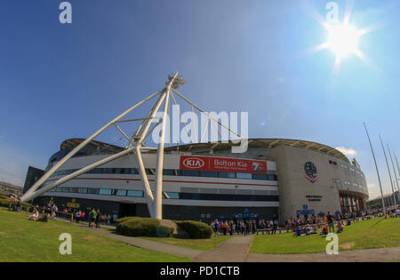 Bolton, UK. 5 August 2018.  Ladbrokes Challenge Cup Semi-Final , St Helens v Catalans Dragons ; Credit: News Images /Alamy Live News Stock Photo