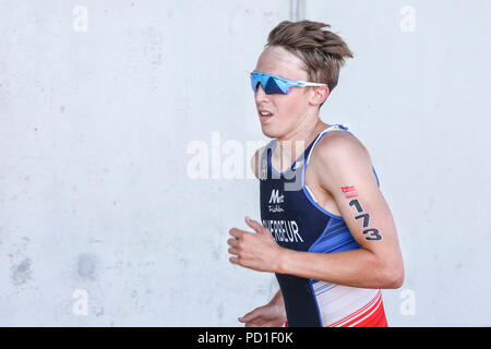 ExCel London, UK, 5th August 2018. Men's Elite, Nathan Guerbeur (173, FRA). The Men's and Women's Elite races attract a high class field of international athletes. Now in its 22nd year, the AJ Bell London Triathlon is the world’s largest triathlon, this year welcoming over 10,000 triathletes and elite racers. Credit: Imageplotter News and Sports/Alamy Live News Stock Photo