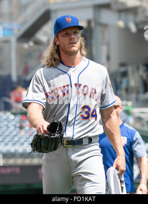 Washington, United States Of America. 01st Aug, 2018. New York Mets starting pitcher Noah Syndergaard (34) walks to the dugout prior to the game against the Washington Nationals at Nationals Park in Washington, DC on Wednesday, August 1, 2018. Credit: Ron Sachs/CNP/AdMedia Photo via/Newscom/Alamy Live News